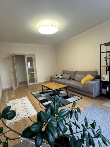 Введенська вул., 29/58