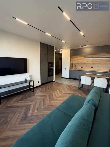 Олени Теліги вул., 25