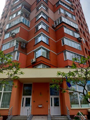 Олександри Екстер вул. (Марини Цвєтаєвої), 11