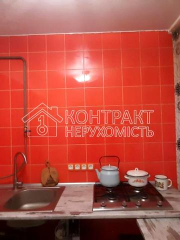 Гиївська вул., 18