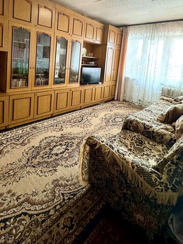 Квітки Цісик вул. (Гулі Корольової), 12