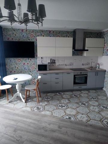 Зарічна вул., 1-В