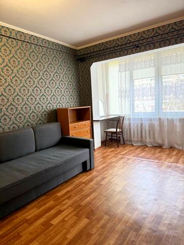 Оболонський просп., 37