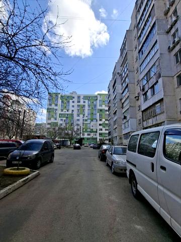 Марсельська вул., 36