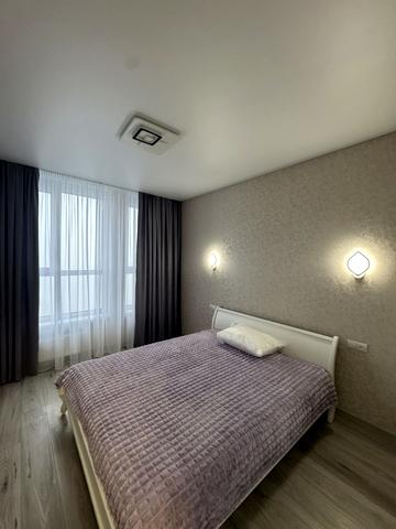 Андріївська вул., (Будинок А)