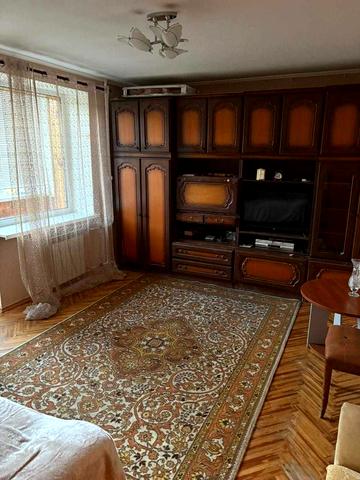 Загорівська вул. (Багговутівська), 38