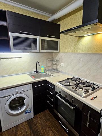 Ентузіастів вул., 13