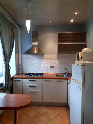 Деревянка вул., 6