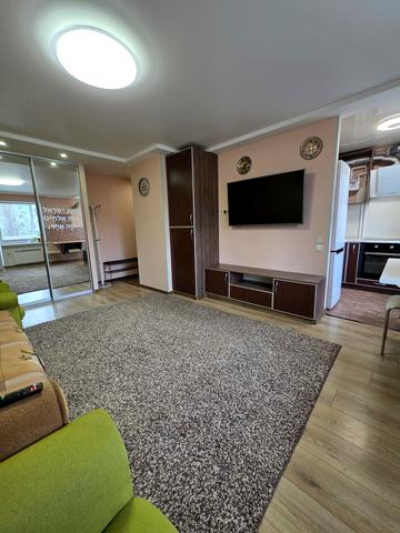 Квартальна вулиц вул. (Гладкова), 30