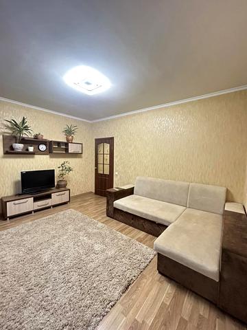 Соборна вул., 338а