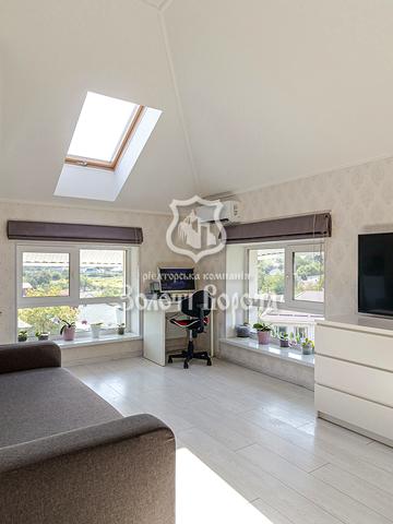 Партизанська вул., 1-А