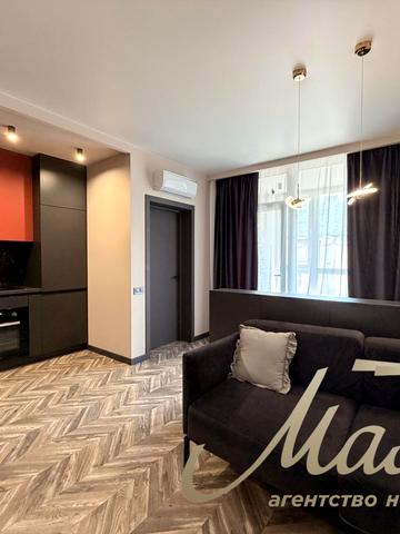 Митрополита Василя Липківського вул. (Урицького), 38