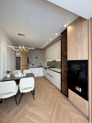 Височана вул., (Будинок 17)