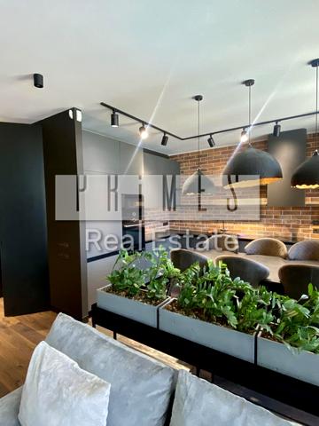 Андрія Верхогляда вул. (Михайла Драгомирова), 15-А