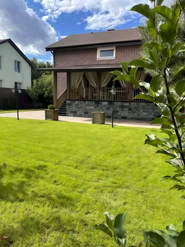 Дмитра Луценка вул. (Крейсера "Аврора"), 1