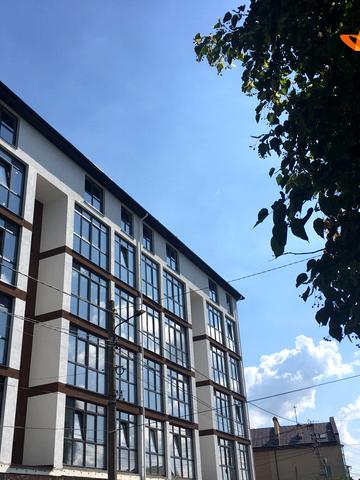 Миру вул., 58а