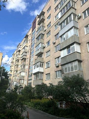 Вітряні Гори вул., 3