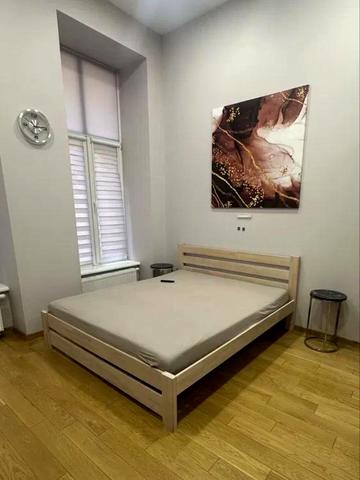 Миколая Коперника вул., 7