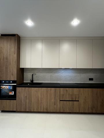 Атмосферна вул., 3