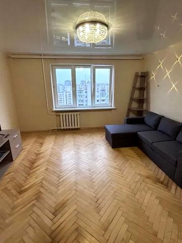 Китайська вул., 2