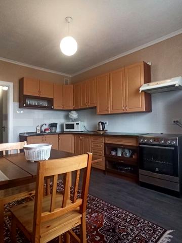 Бакинська вул., 37-Г