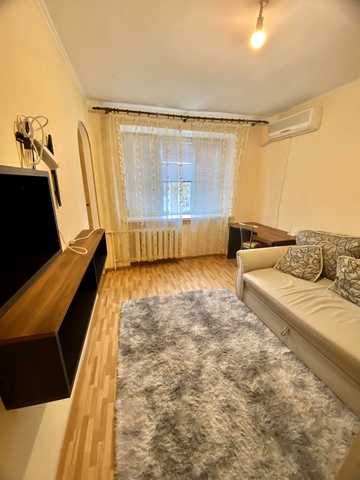 Академіка Корольова вул., 10-В
