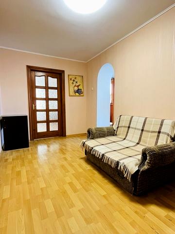 Левка Лукяненка вул. (Маршала Тимошенка), 2-М