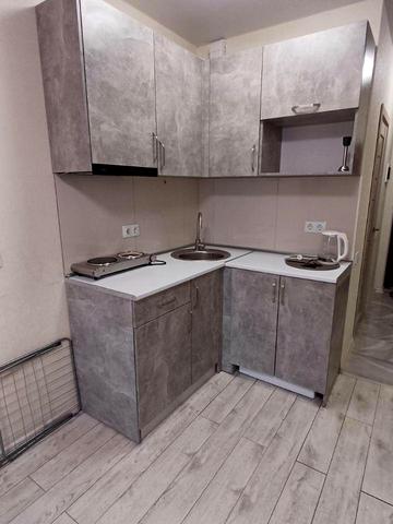 Богдана Хмельницького вул., 32