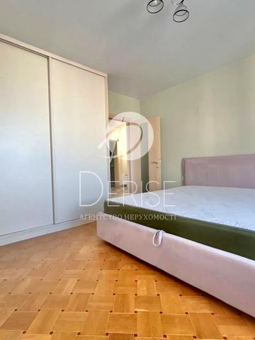 Велика Китаївська вул., 10-А