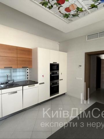 Юрія Іллєнка вул. (Мельникова), 18-Б