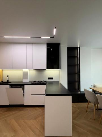 Слави Стецько вул., (Будинок)