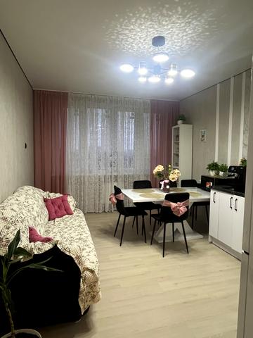 Варненська вул., 29