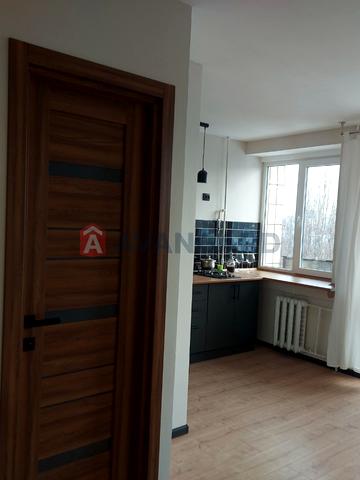 Празька вул., 19