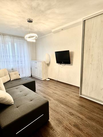 Волонтерська вул. (Соціалістична), 60а