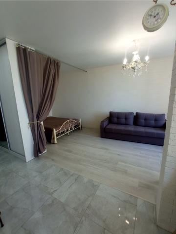 Валерія Самофалова вул. (Каманіна), 16а/2