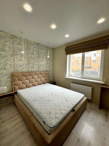 Льва Ландау просп. (50-річчя СРСР), 52-Б