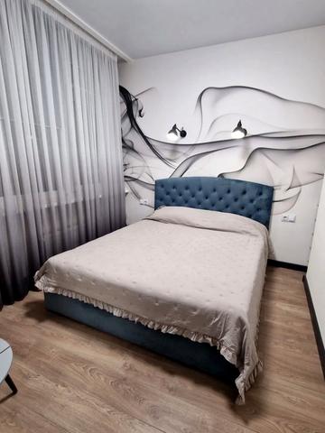 Валерія Самофалова вул. (Каманіна), 16а/3