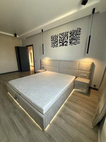 Очеретяна вул., 31