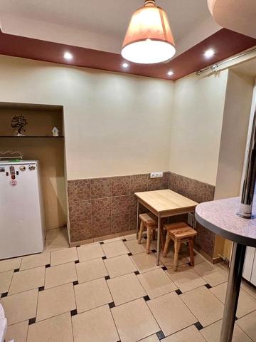 Сяйво вул., 13