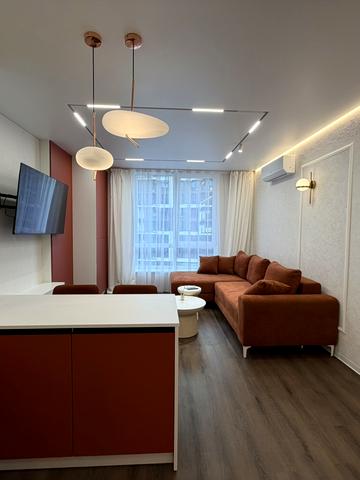 Юліана Пелеша вул., 3