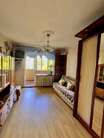 Небесної Сотні просп. (Маршала Жукова), 75