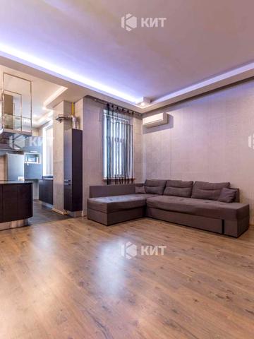 Ярослава Мудрого вул. (Петровського), 24