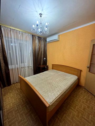 Радунська вул., 1/10