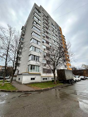 Святошинська вул., 35-А