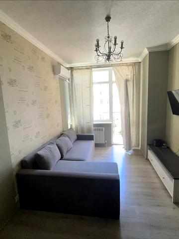 Жилянська вул., 118