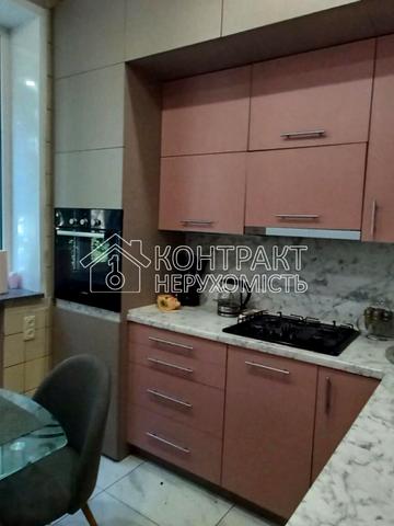 Науки просп. (Леніна), 17