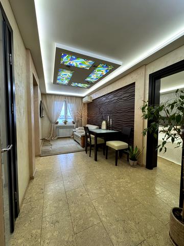 Сонячна Набережна вул. (Маршала Малиновського), 26