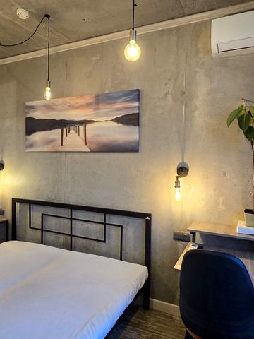 Європейського Союзу просп. (Правди), 41-А