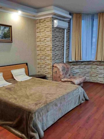 Петра Григоренка просп., 28