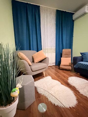 Любомира Гузара просп. (Космонавта Комарова), 46-В